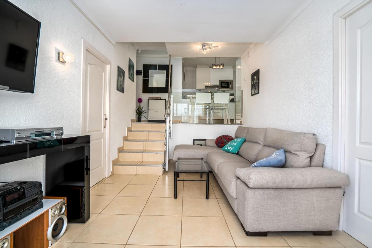 Apartamento Welcs Emp 018 Con Terraza Frente Al Mar Apartment Empuriabrava Exterior photo